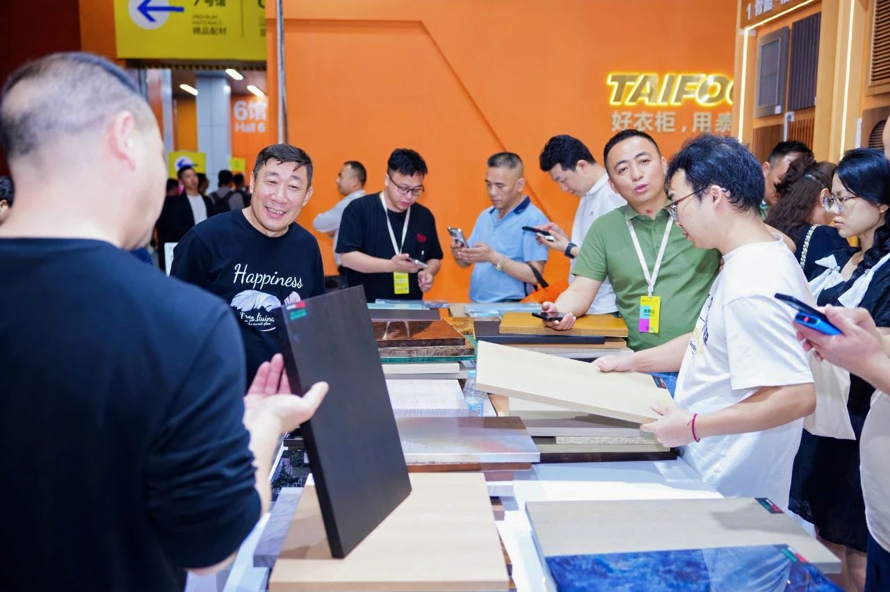 2026中国广州定制家居展览会【主办方邀请函】广州定制衣柜材料展