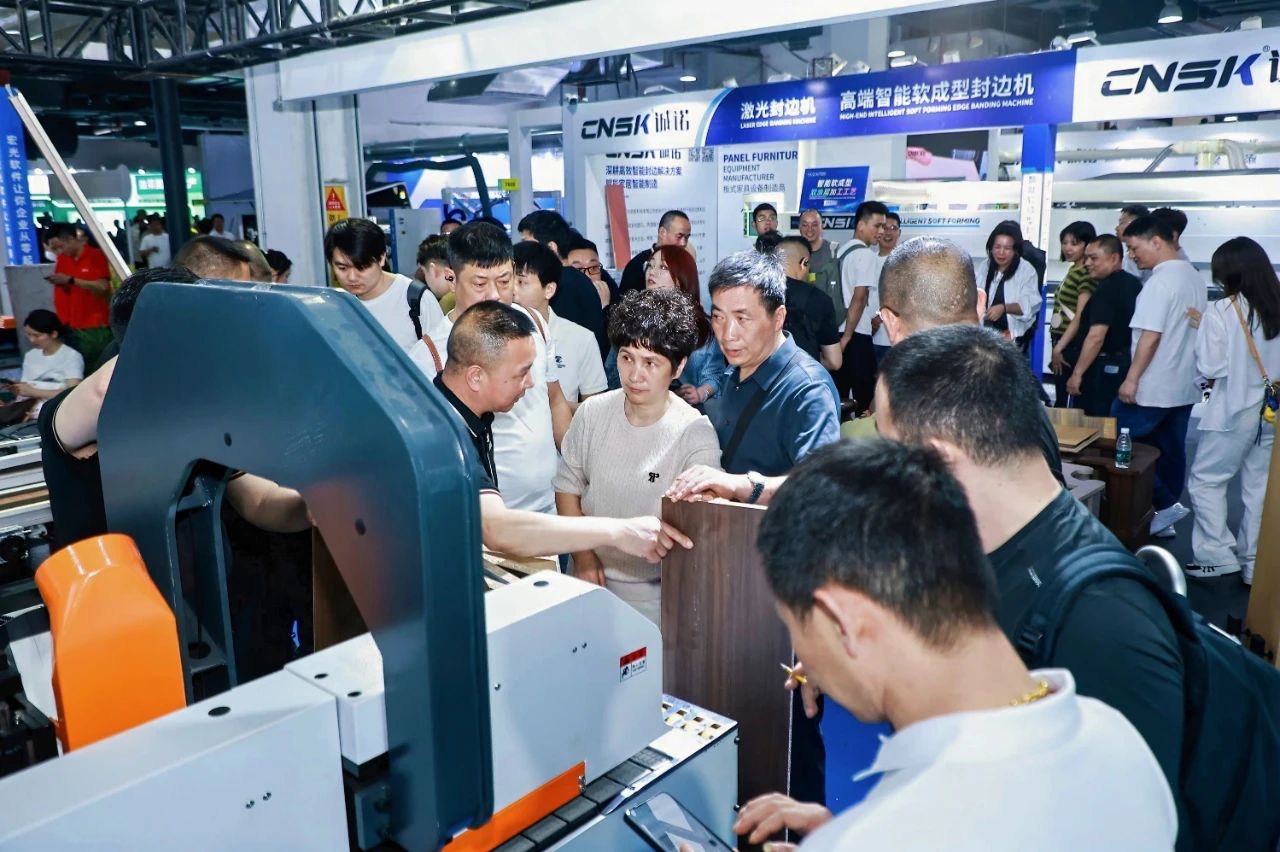 CCHF 2026第15届中国广州定制材料和智能制造展览会【3月羊城欢迎您】中国定制家居第一规模大展