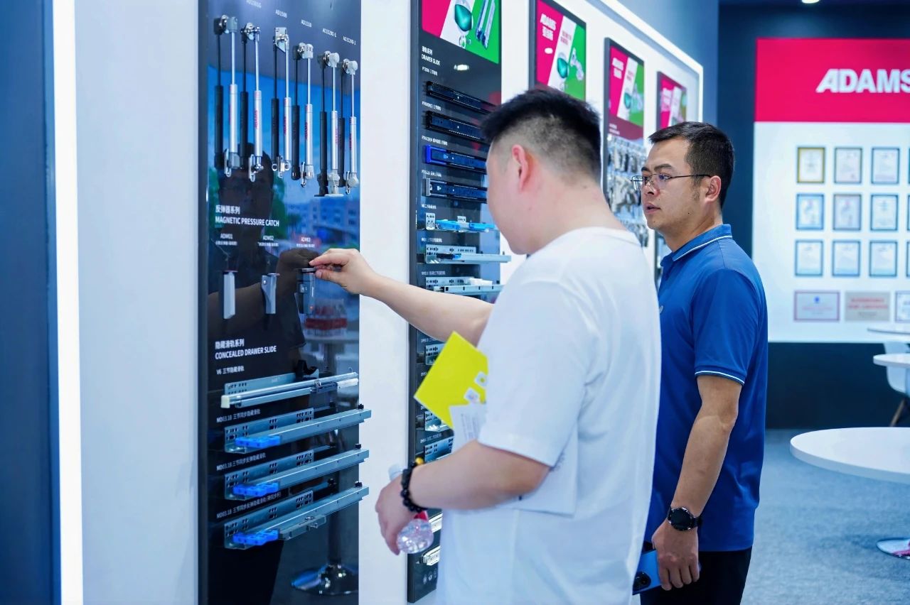 2026第十五届广州全屋定制及家居五金展3月27日举办